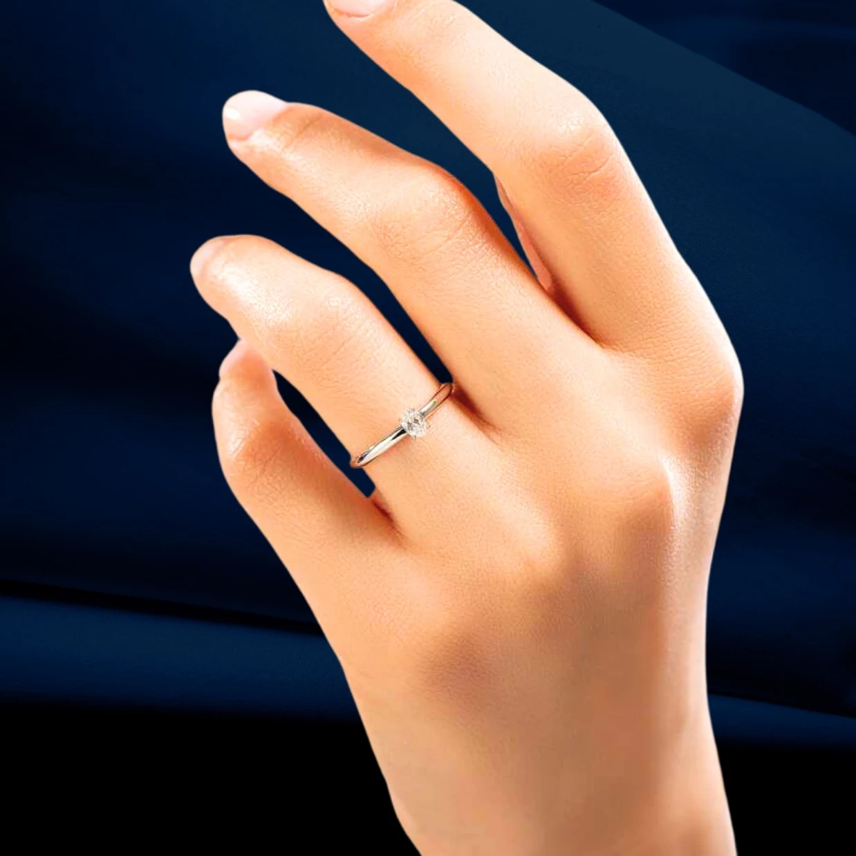 0,20 Karat Oval Pırlanta Tektaş Yüzük 2